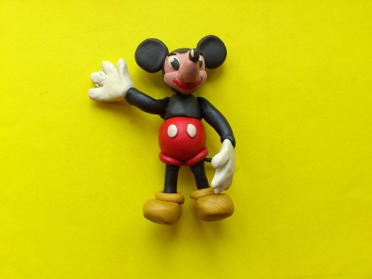 Микки Маус из ПЛАСТИЛИНОВЫЙ