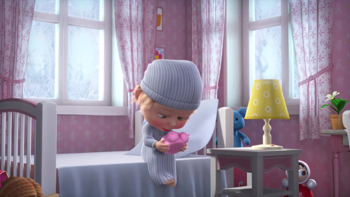 Маша и медведь Маша заболела