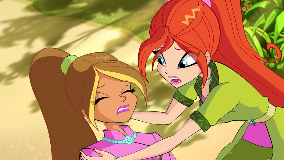 Клуб Винкс Блум и Флора