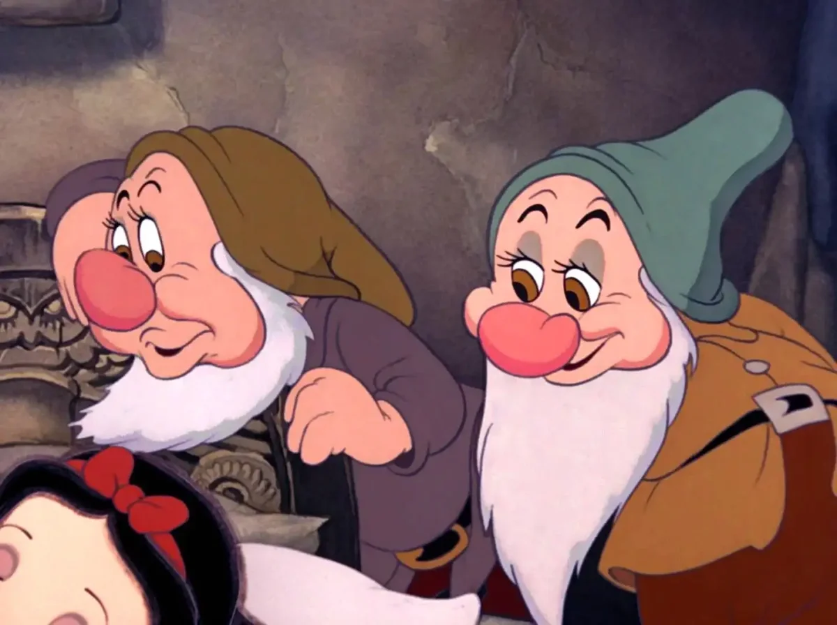 Белоснежка и семь гномов Дисней ведьма