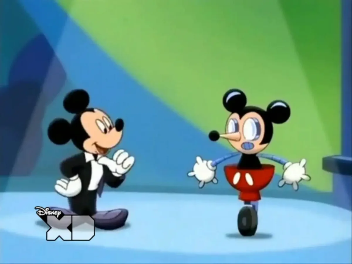 Чебурашка и Микки Маус