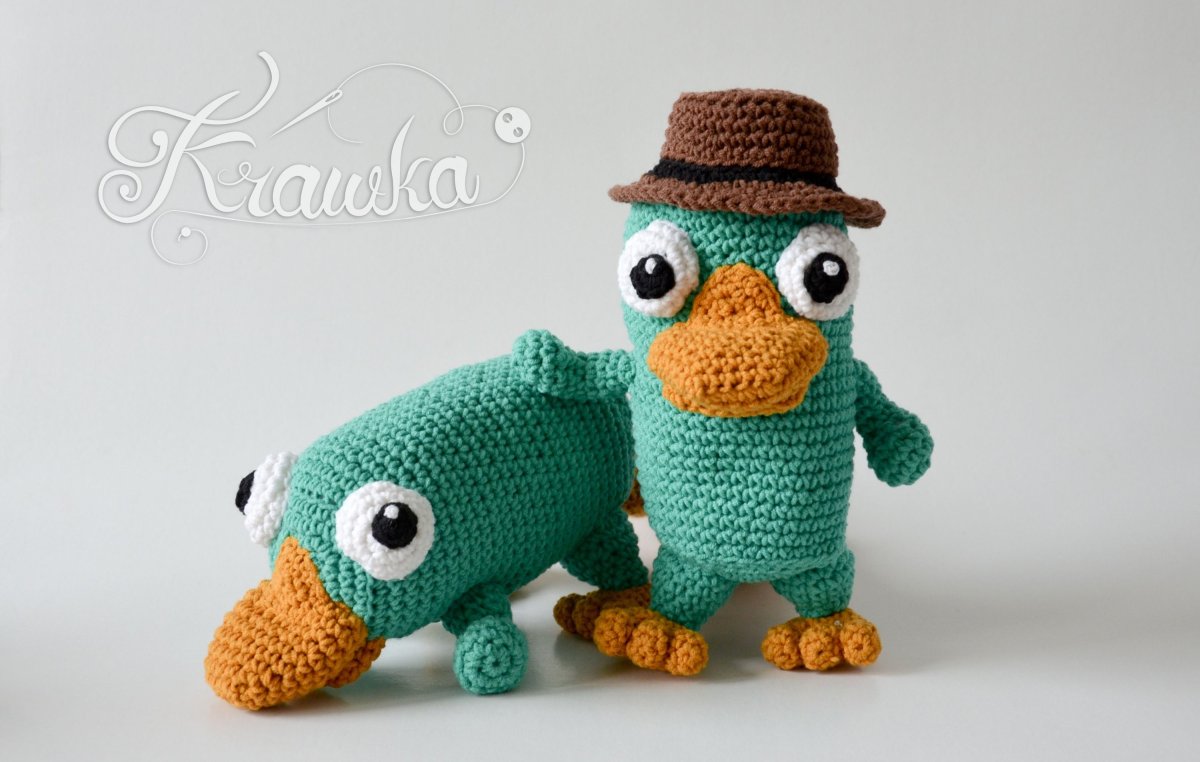 Перри Утконос вязаный