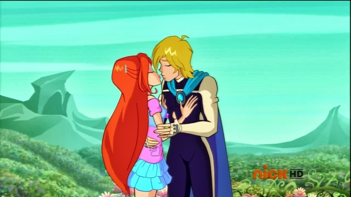 Клуб Винкс Блум и Скай, Флора и ...