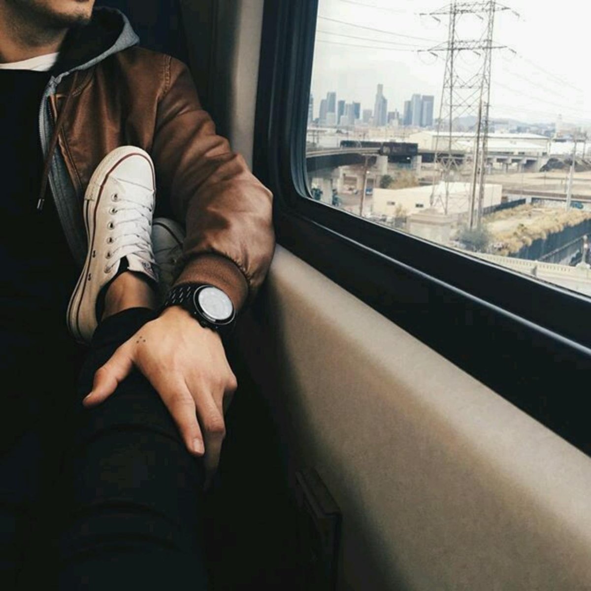 Парень без лица четкий