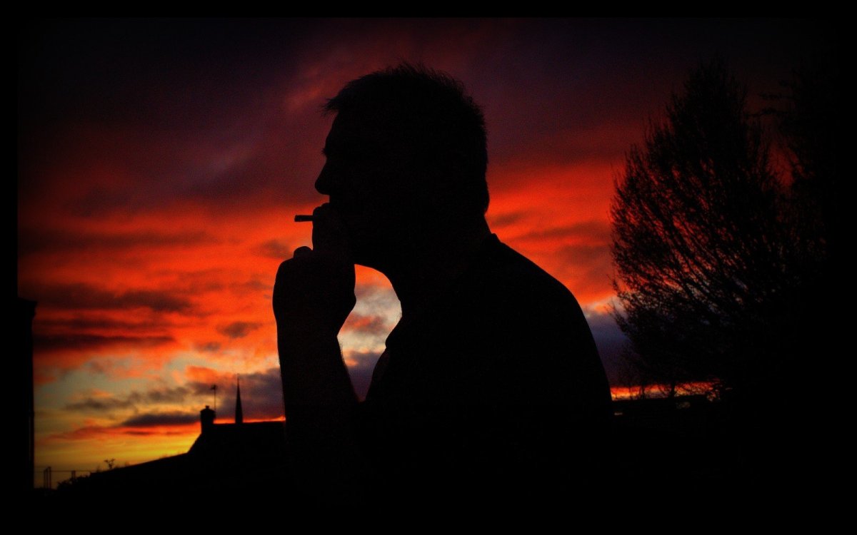 Одинокий парень