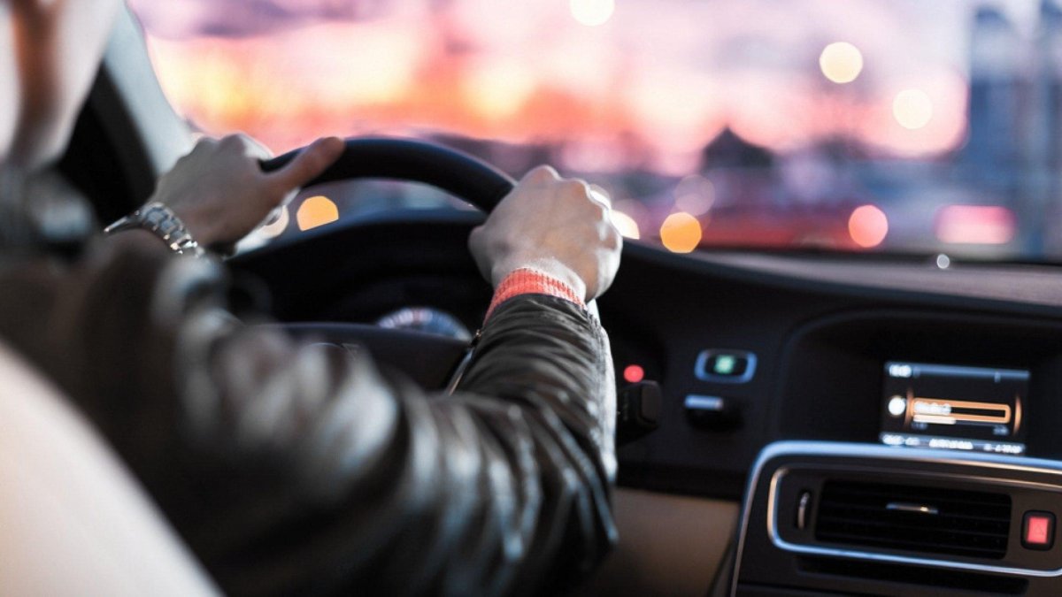 Крутой водитель