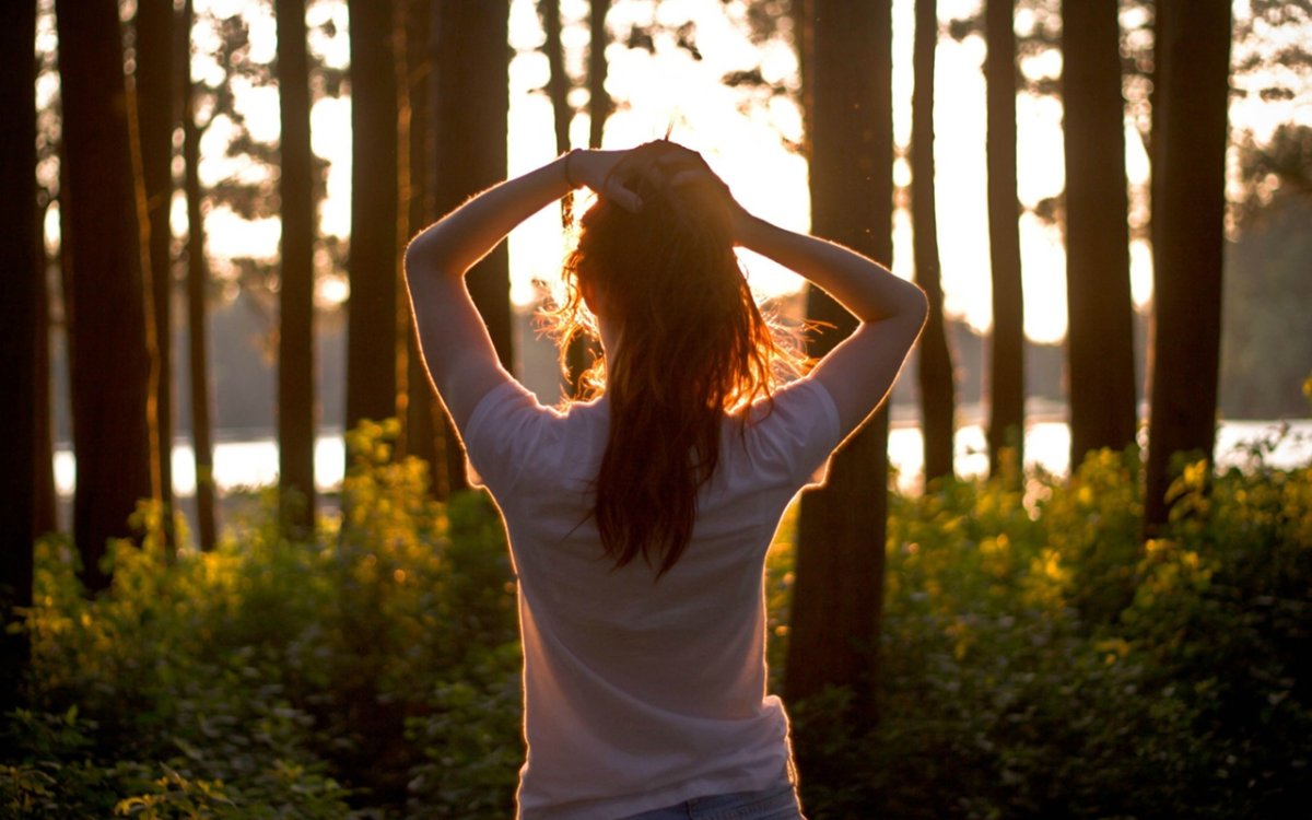 Картинки девушек спиной 30 лет