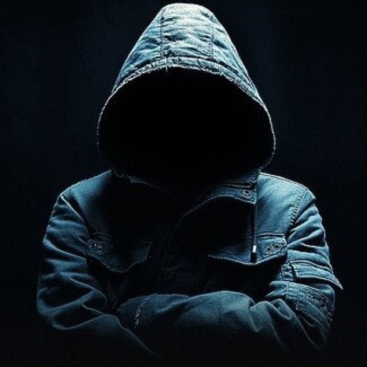 Брюнетка на аву ватсап