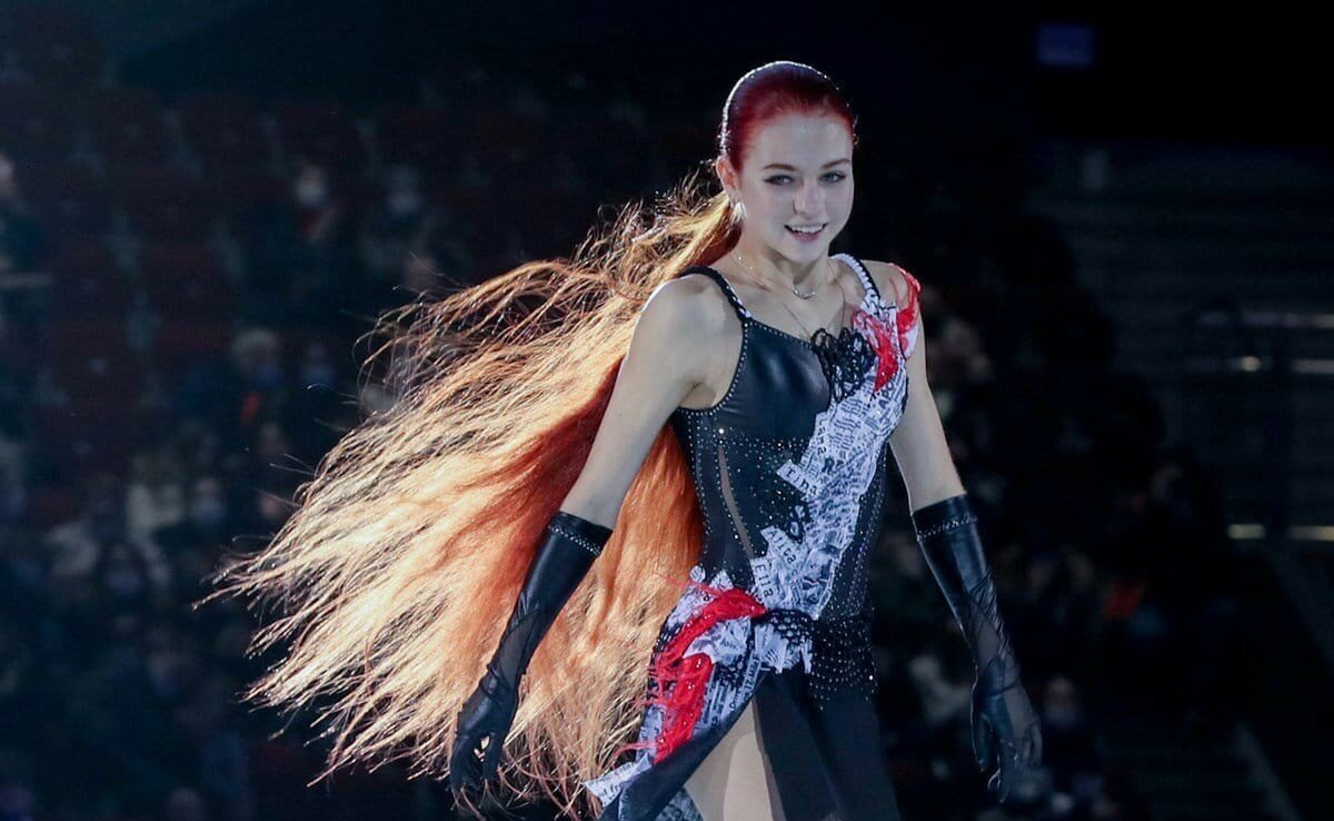 Александра Трусова рыжая