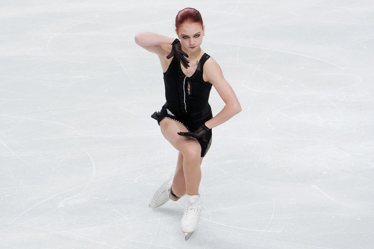 Трусова Александра фигурное катание 2022
