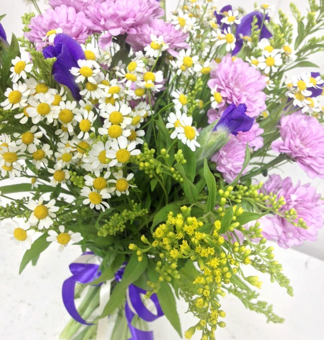 Полевой букет