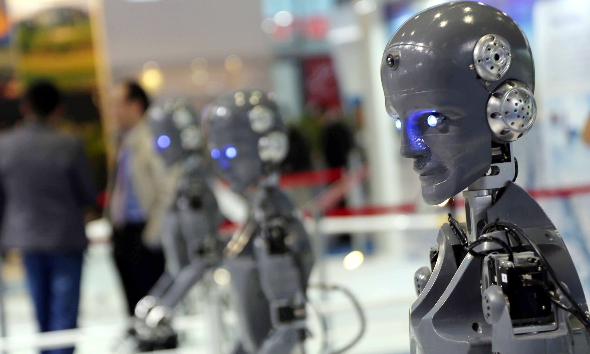 Робот искусственный интеллект говорящий. Робот. Робот с искусственным интеллектом. Современные роботы. Робот человек.