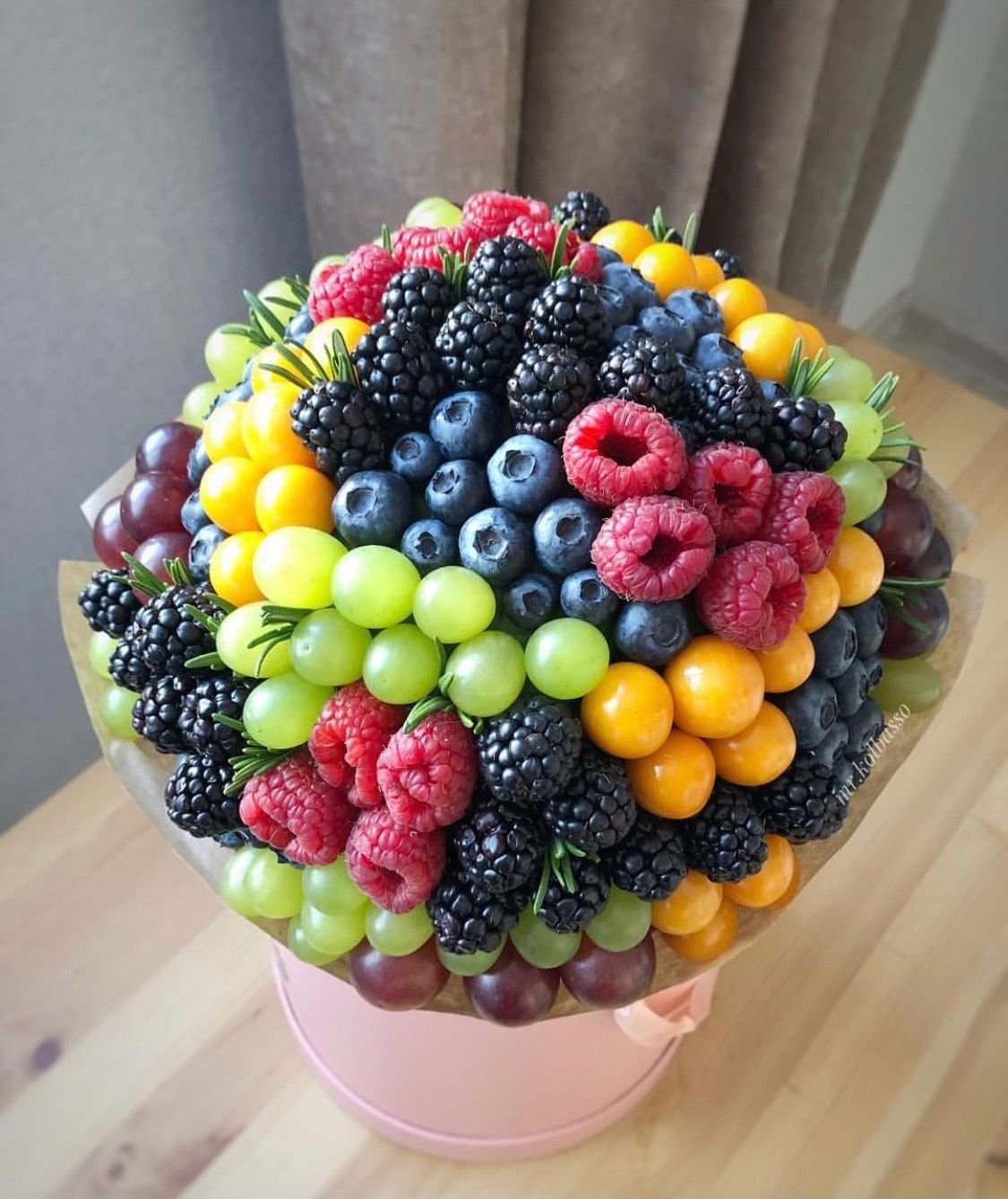 Фруктовый букет