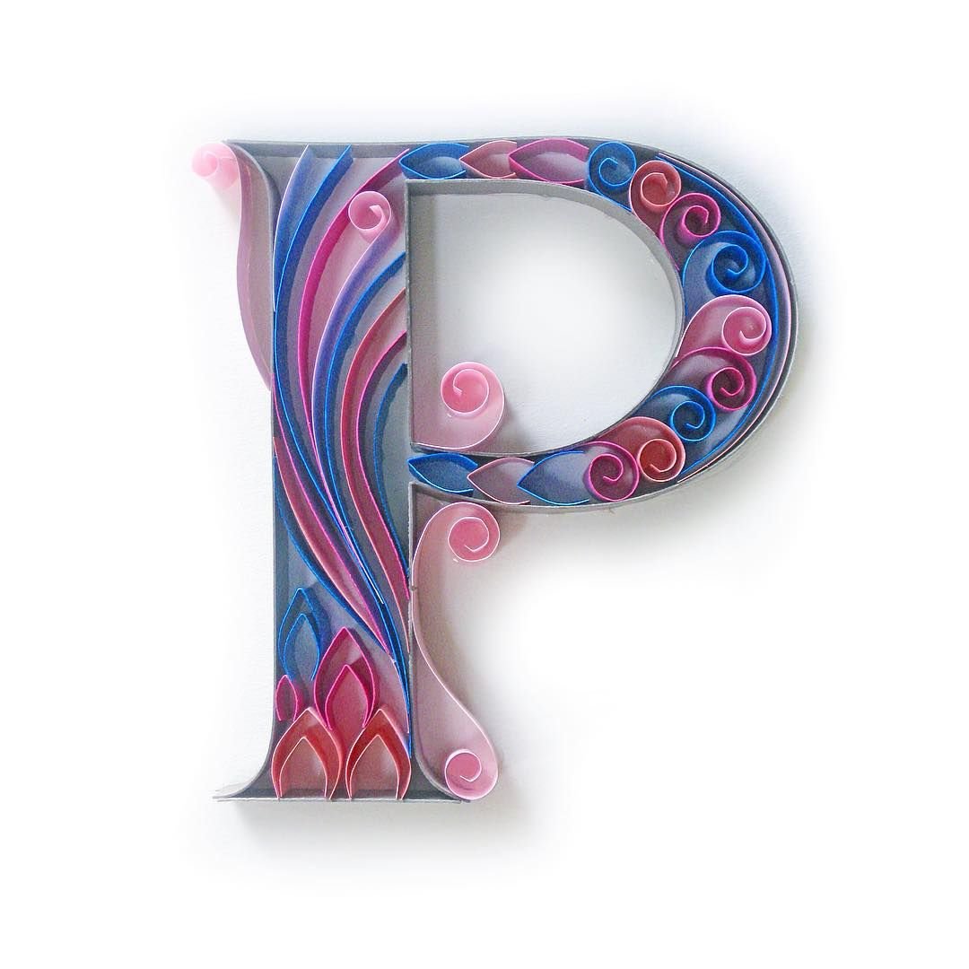 Буква р в стиле квиллинга