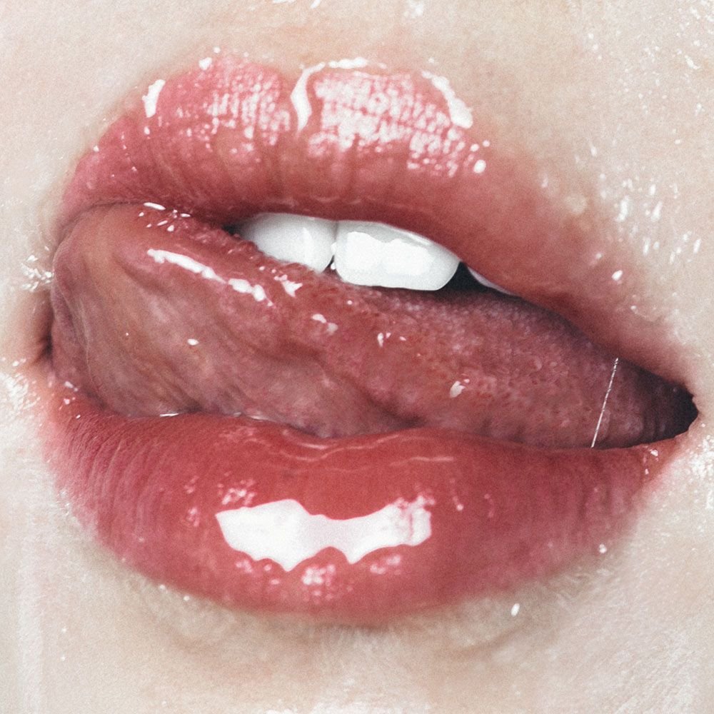 Светлые губы Эстетика