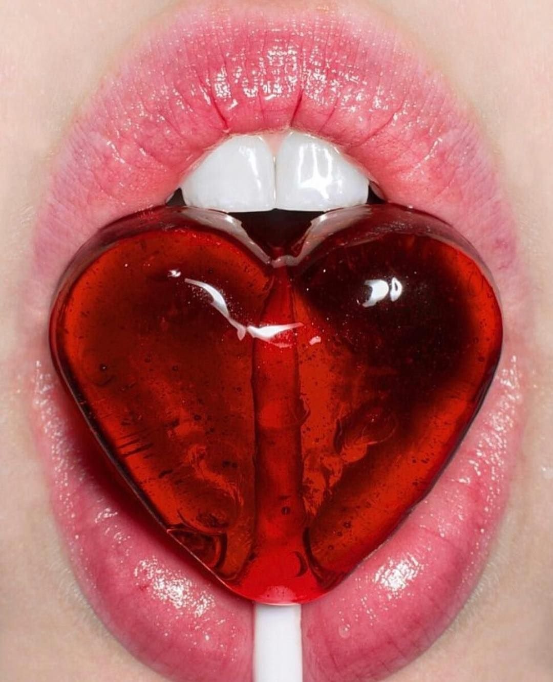 Аппетитные губы