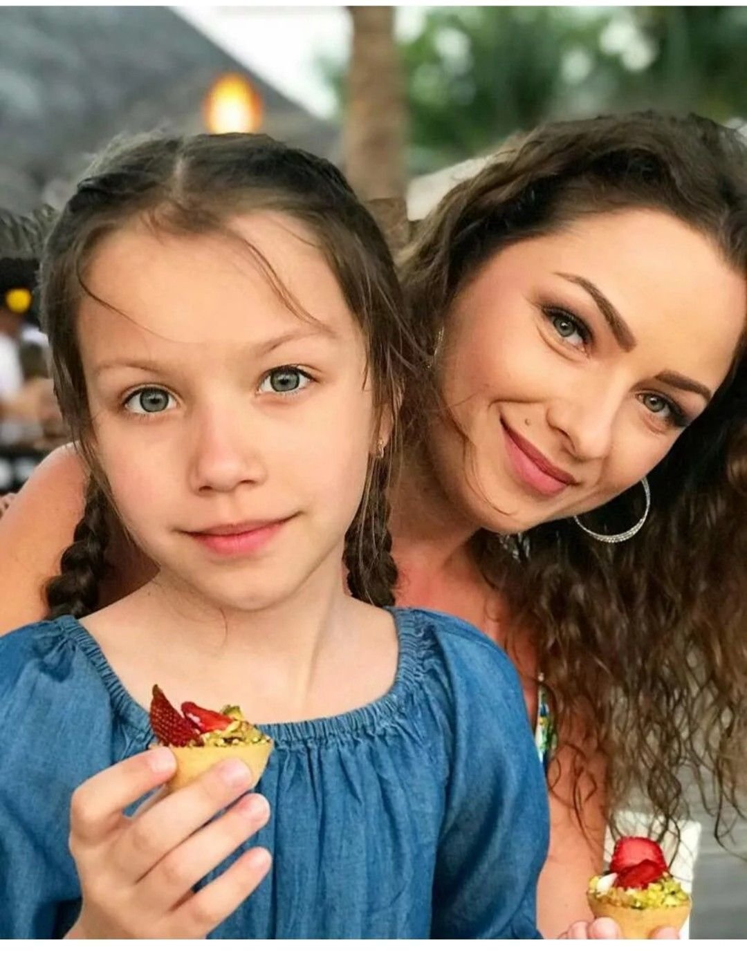 Роза соловьёва мама Вики шоу