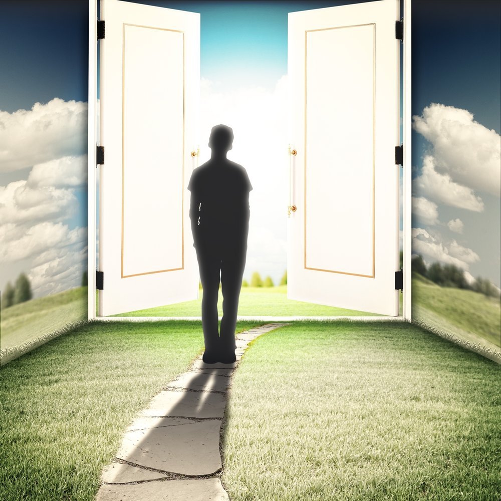 Открытая дверь в будущее