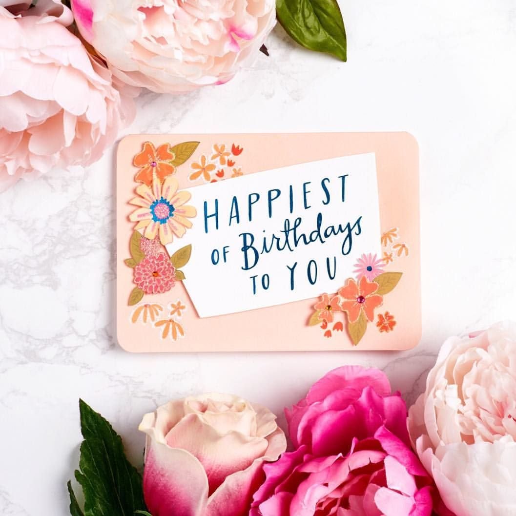 Стильная открытка с днем рождения пионы