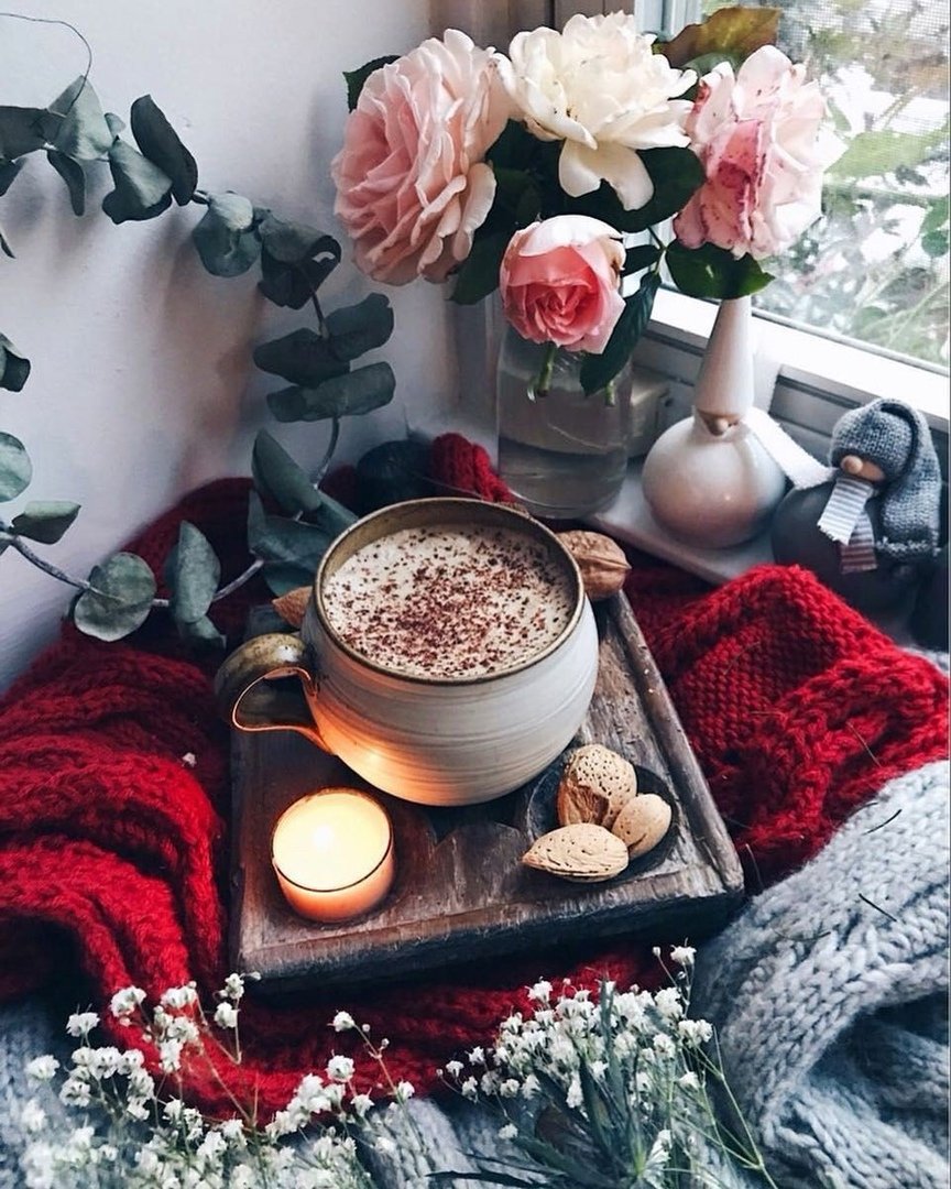 Доброе утро цветы и кофе