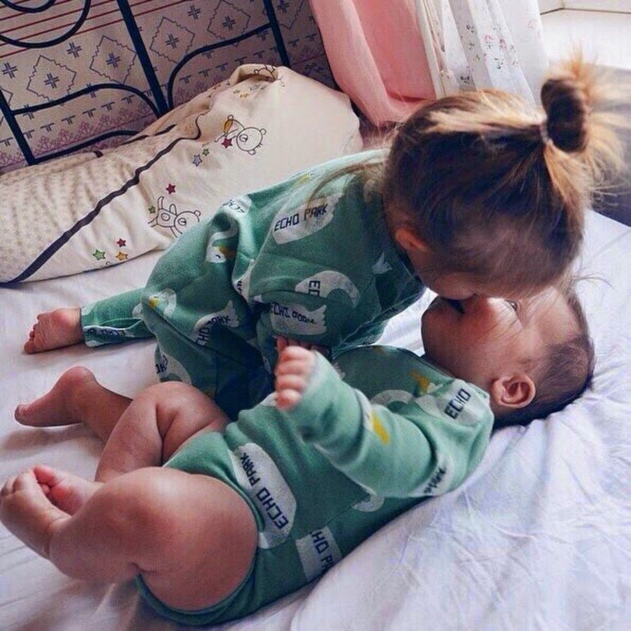 Маленький сын