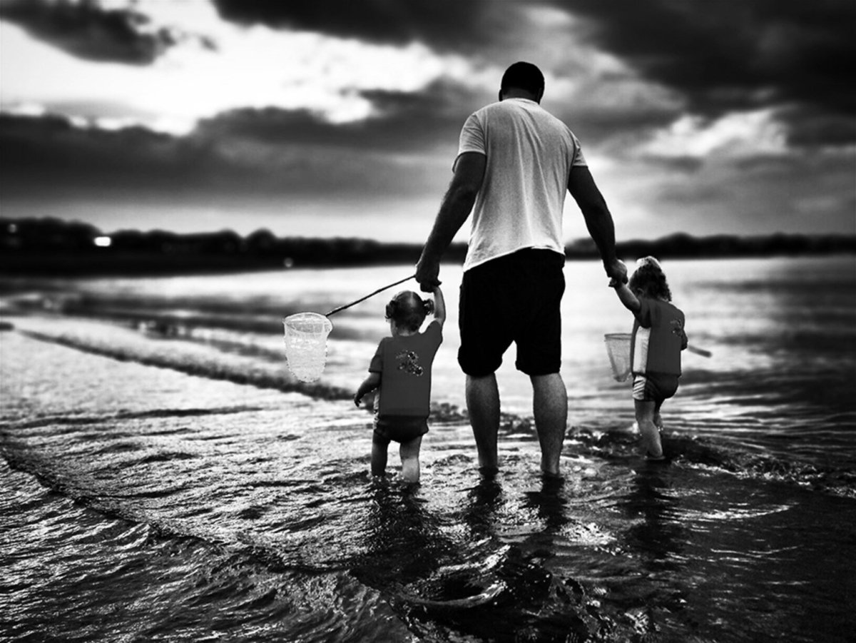 Папа и два сына