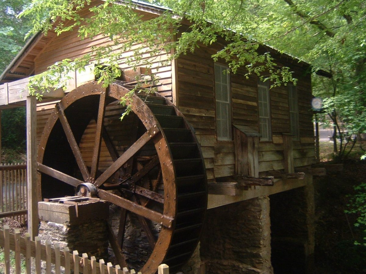 Водяная мельница древних греков