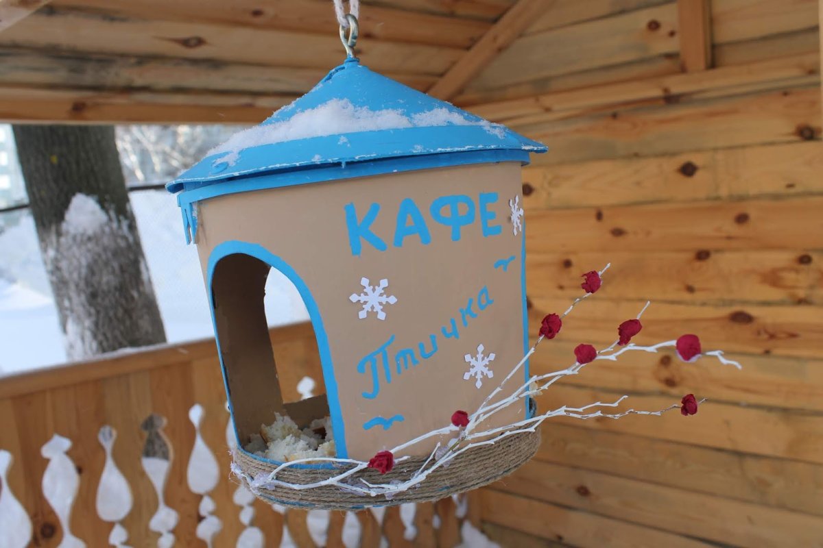 Кормушка в садик