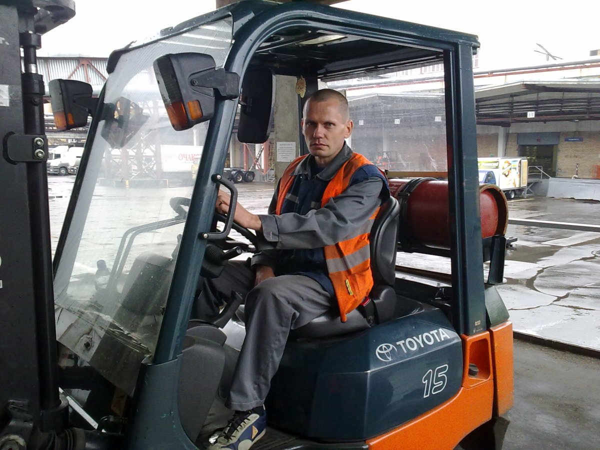 Водитель погрузчика