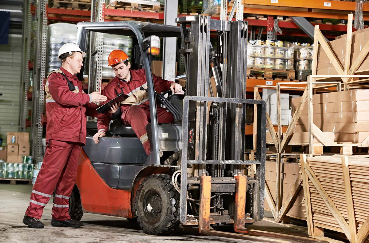 Водитель погрузчика