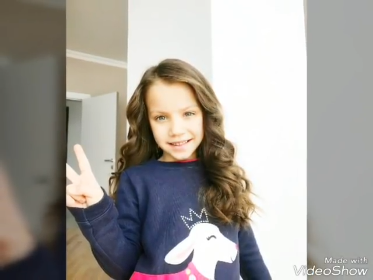 Вика Соловьева Вики шоу папа