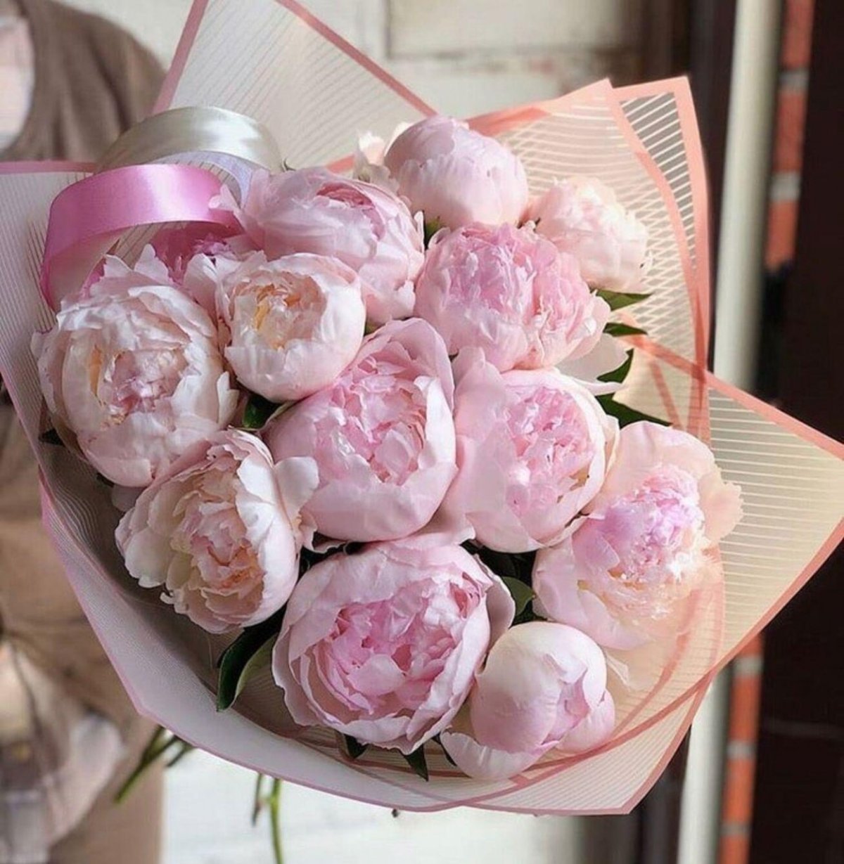 Букет розовые пионы